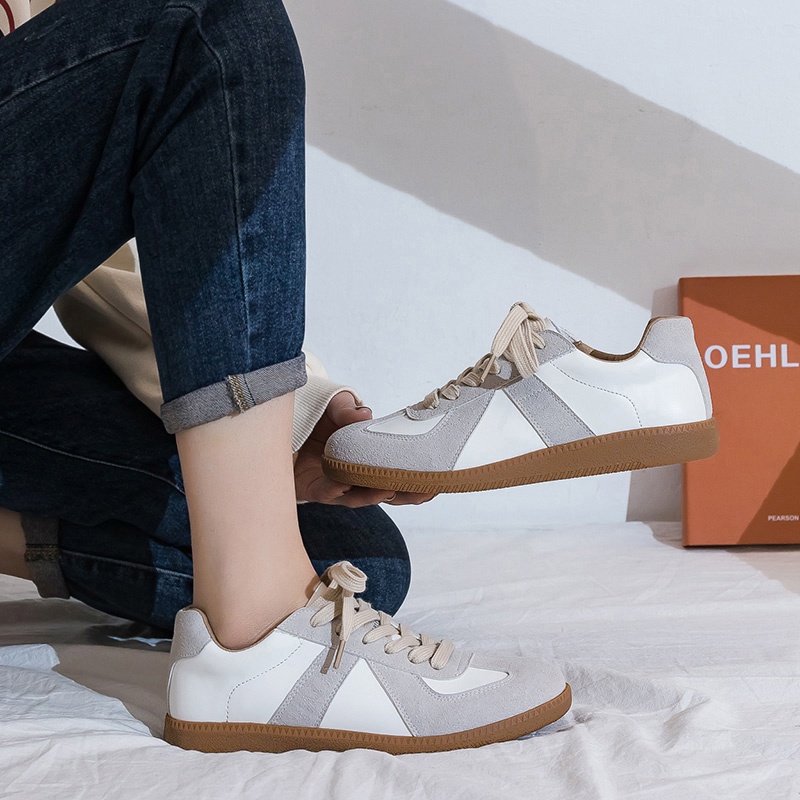 Giày Thể Thao Nữ Thoáng Khí Thời Trang Mới