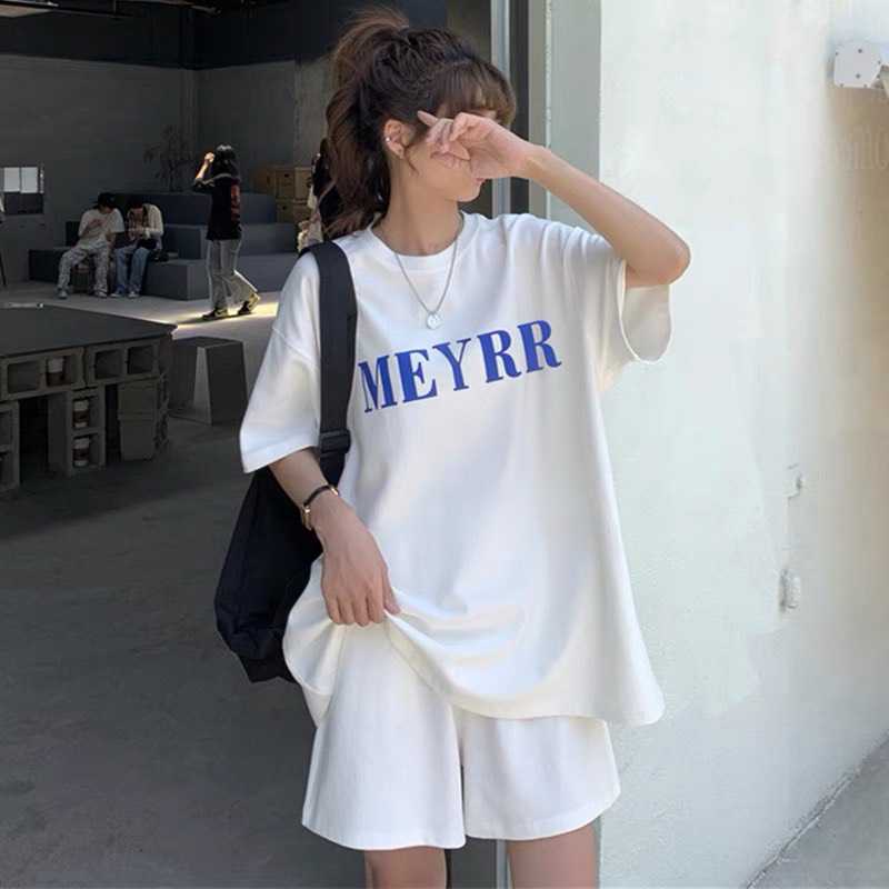 Bộ  Đùi Thun Cộc Tay MERRY Set Quần Short Ngắn Áo Phông Form Rộng In Hình Thể Thao Đi Dạo Hàn Quốc - VIETCEN