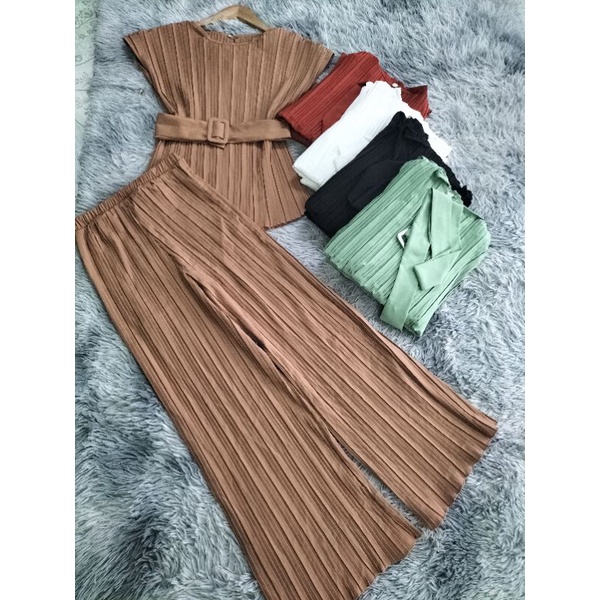 Sét dập ly kèm belt chất vải lụa mềm mịn
