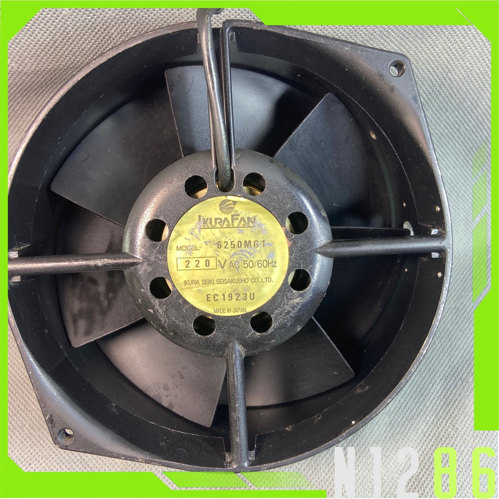 Quạt 15 cm - IKURA FAN - japan - 220V - 33W- gió mạnh. Hàng nội địa Nhật 6250MG1 Khung đen