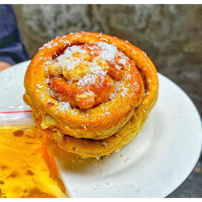 Bánh Mì Nguyên Cám Cinnamon Roll Táo Quế Cuộn Mix Hạt Óc Chó Eatclean Dành Cho Người Ăn Kiêng