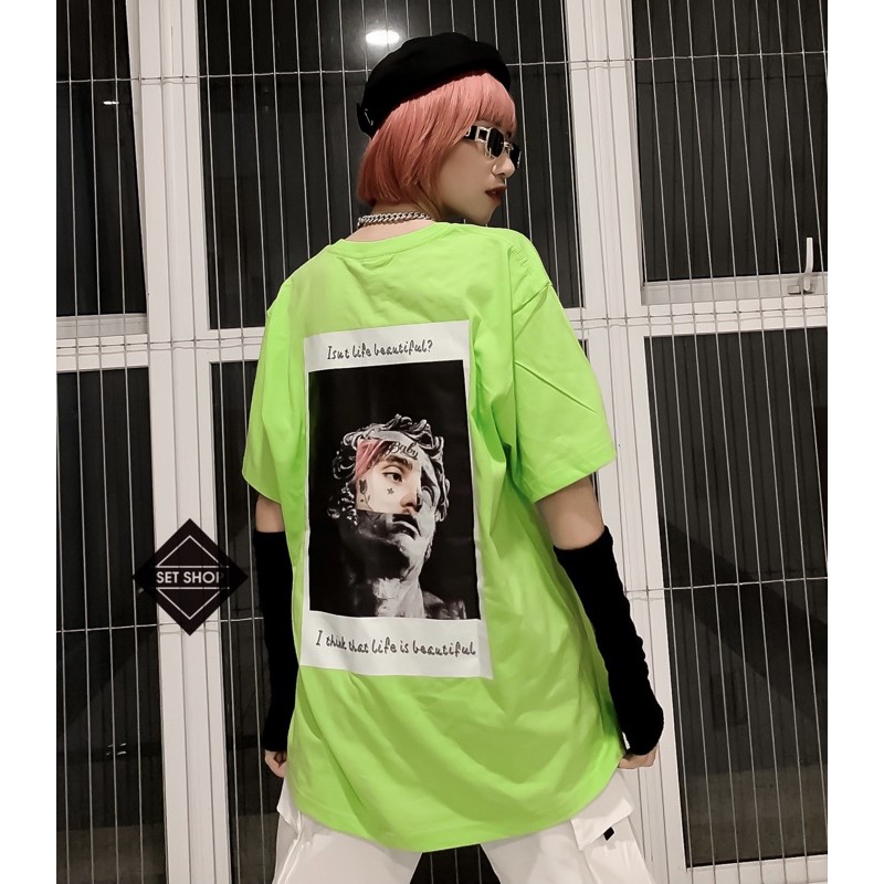 Áo phông hình lưng oversize