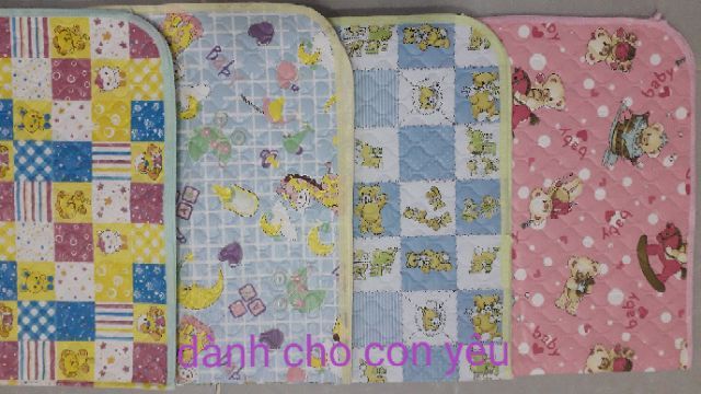 Chiếu lót chống thấm cho bé loại to