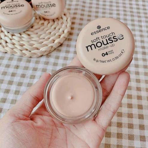 Phấn tươi có độ che phủ cao Essence Soft Touch Mousse 04 Matt Ivory - Hộp 16g