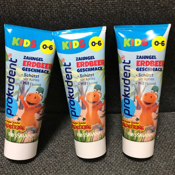 Kem đánh răng PROKUDEN Kid 75ml, kem đánh răng trẻ em từ 0-6t nuốt được, bảo vệ răng sữa, hàng Đức