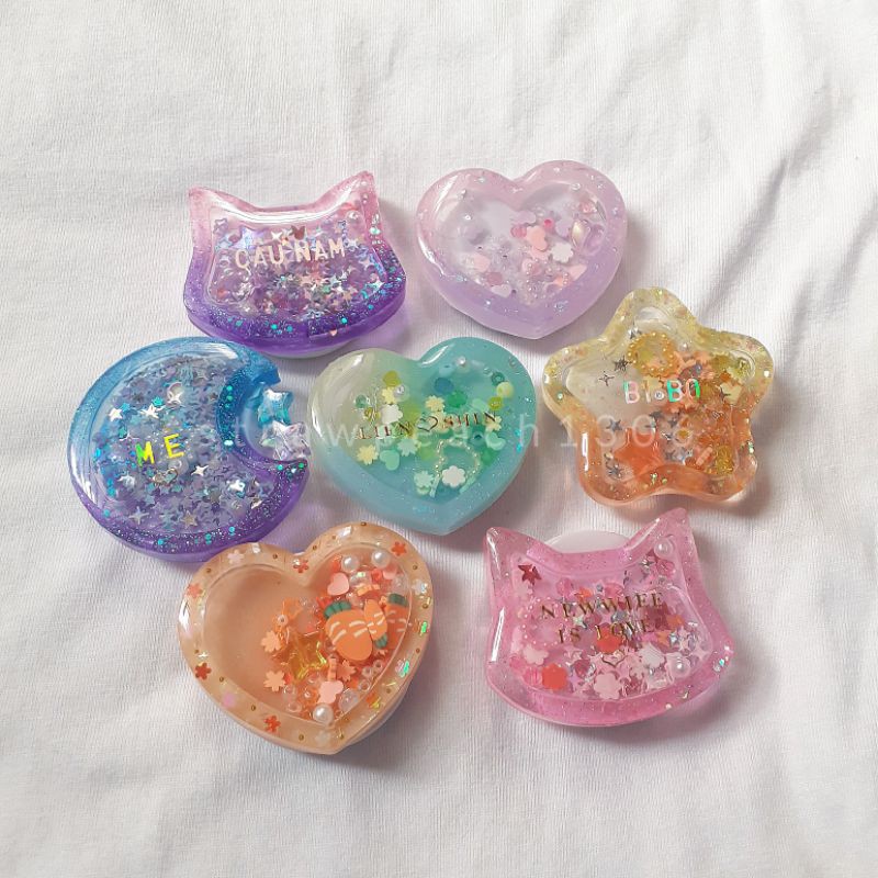 Griptok (PopSocket) Giá đỡ điện thoại handmade theo yêu cầu strawpeach1306 | BigBuy360 - bigbuy360.vn