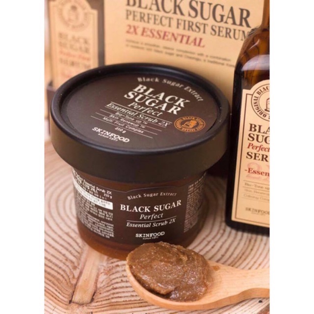 (Date 04-2022) Tẩy tế bào chết Skinfood Black Sugar Perfect Essential Scrub 2X