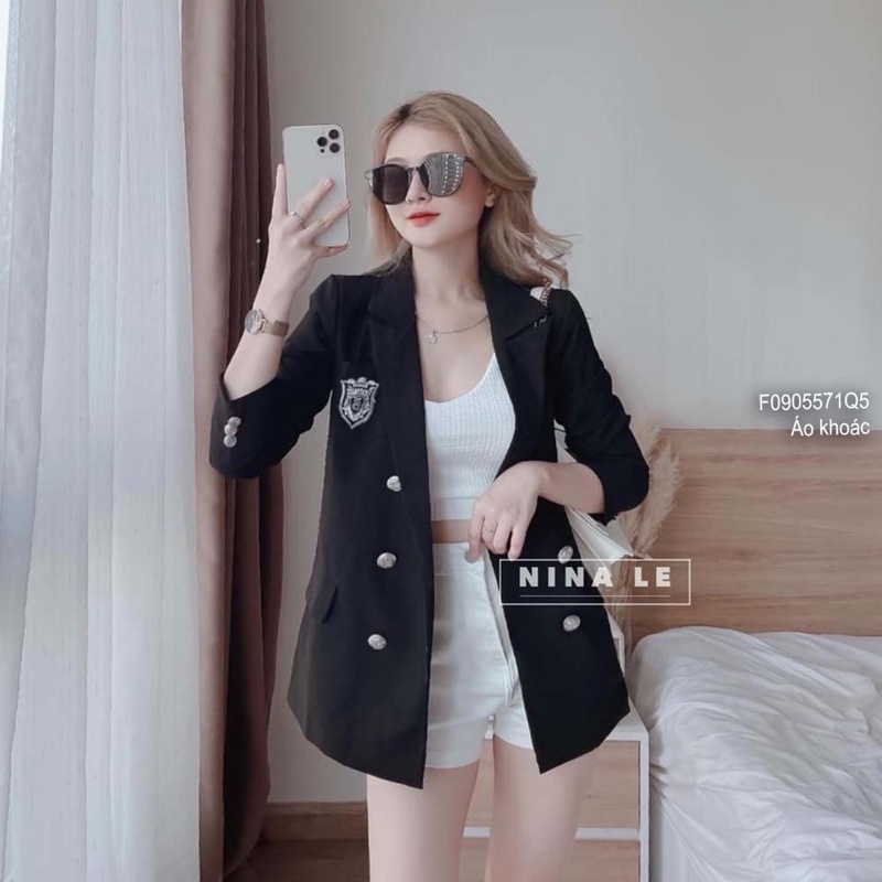 Áo khoác cổ vest 6 nút
