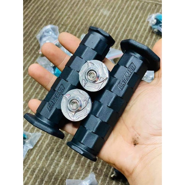 Bao Tay XE Máy daytona + gù nhựa