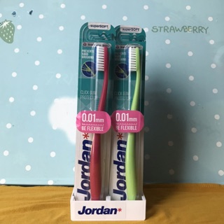 Bàn Chải Đánh Răng Jordan Click Gum Protector