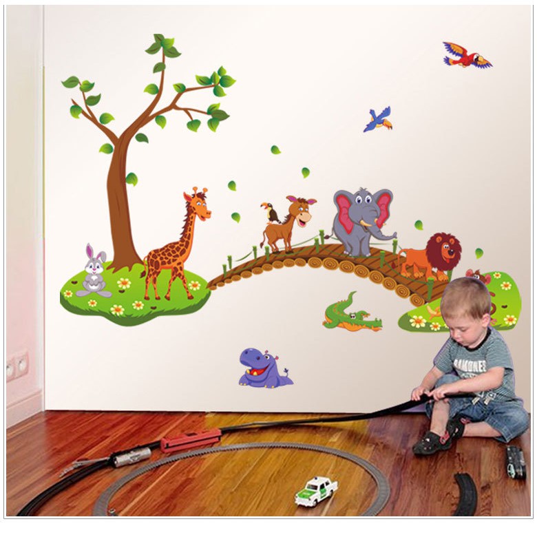 Decal dán tường Đàn thú qua cầu - TRANH TRANG TRÍ PHÒNG BÉ YÊU