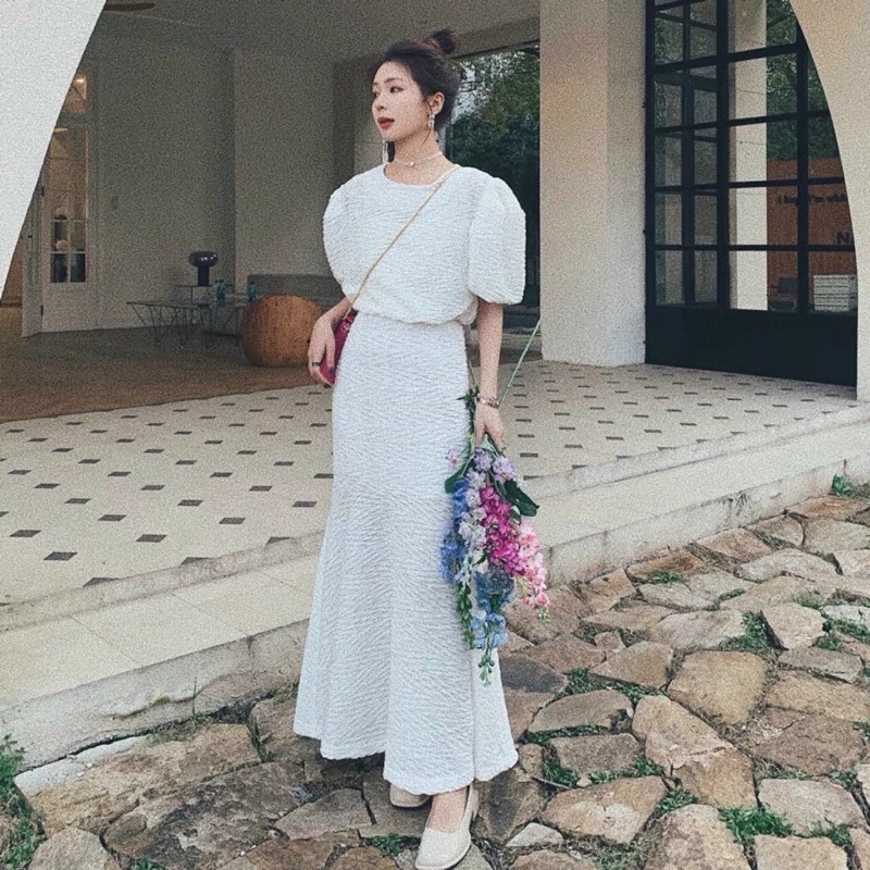 ÁO CROPTOP TAY PHỒNG PHỐI CHÂN VÁY MIDI ĐUÔI CÁ