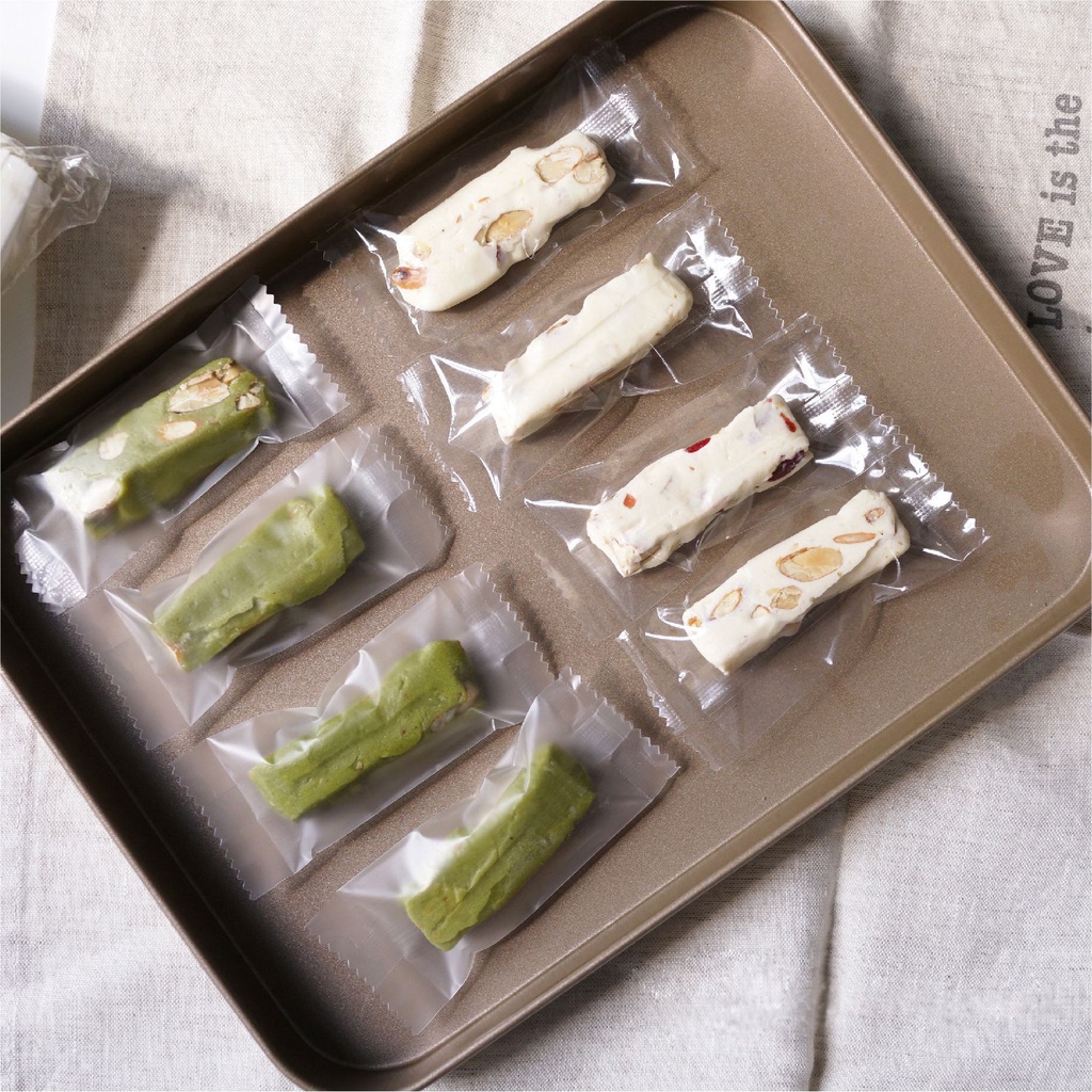 100 túi hàn miệng trong suốt đựng bánh kẹo, thực phẩm.