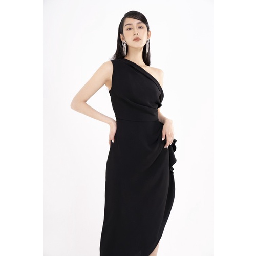 Đầm đen lệch vai phối eo SIXDO