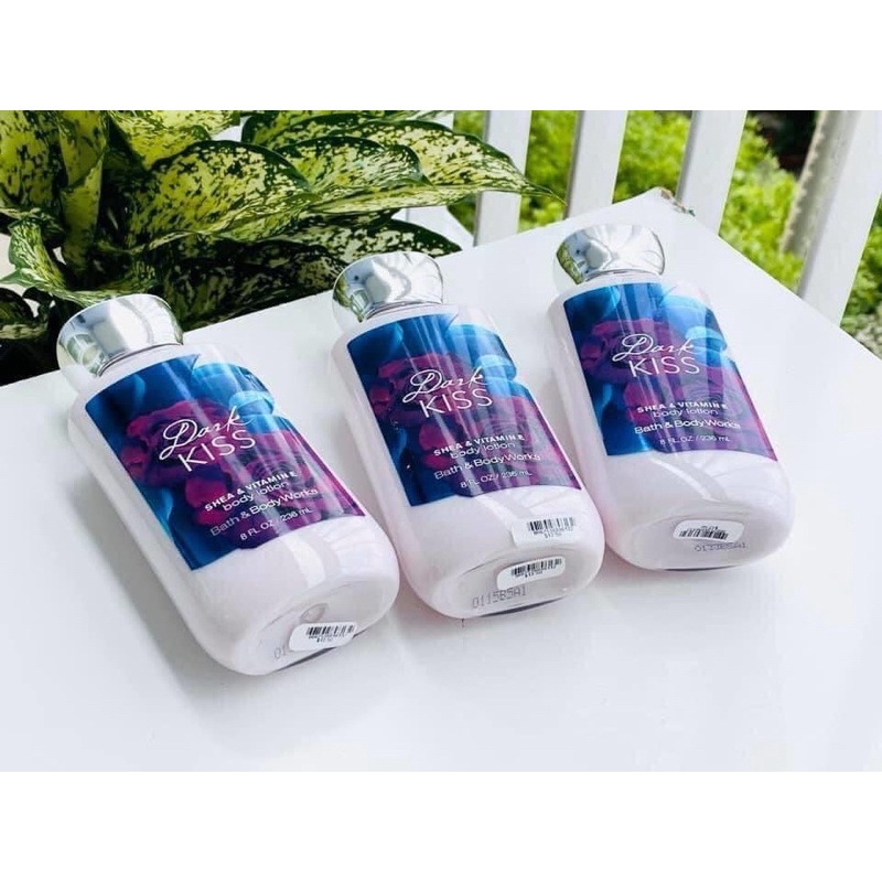 dưỡng thể Bath &amp; Body Works Dark Kiss Body Lotion 236ml