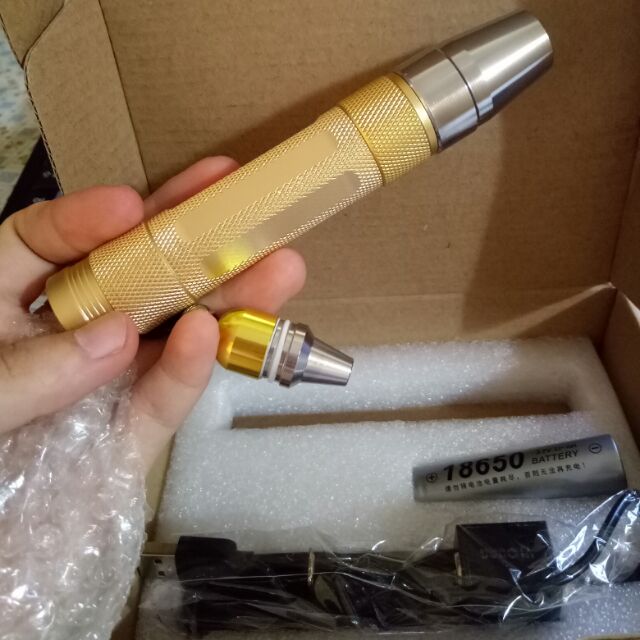 Đèn Pin Soi Đá 3 Màu Chuyên Soi Trang Sức Hàng Tốt