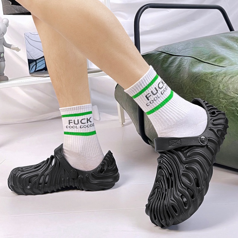 Giày sục lỗ nam siêu nhẹ chống nước đi mưa đi biển gợn sóng cá tính - GL041