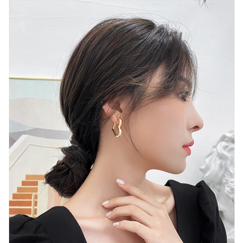 Khuyên Tai Vàng Tình Yêu Hàn Quốc Mới