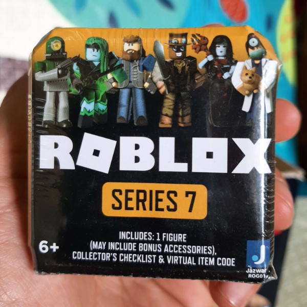 Roblox Toy Box Series 7  Hộp ngẫu nhiên