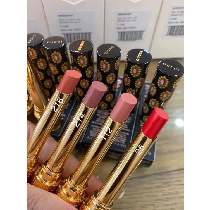 Son Gucci Rouge de Beauté Brillant Glow & Care Shine