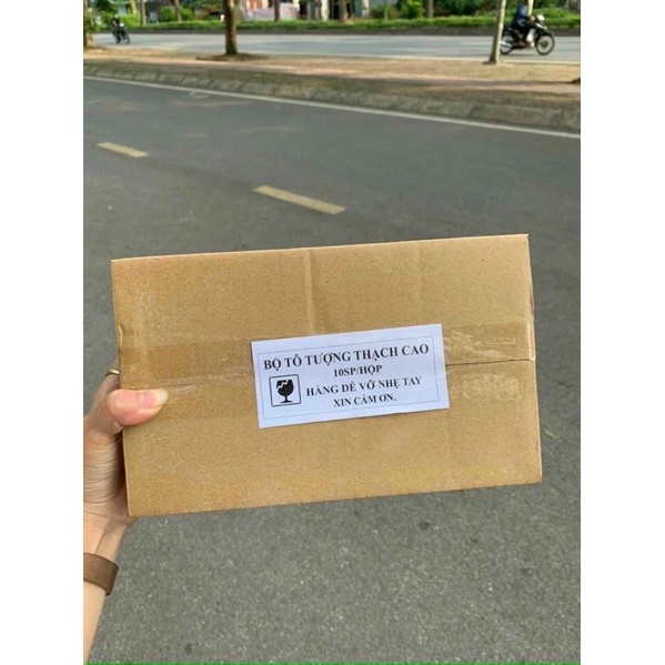 Combo 10 tượng tô mầu và kèm 1 bút vỉ mầu 6mầu cho bé siêu hót
