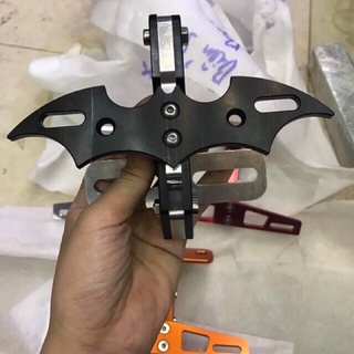 Pass biển số nhôm mẫu batman gắn honda msx 125
