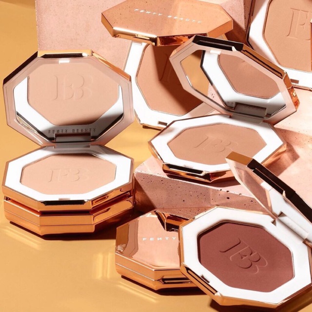 Phấn tạo khối Fenty Beauty Sun Stalk’r