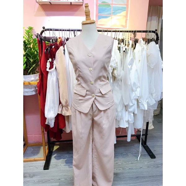 Áo gile nữ phối 2 nắp túi ,áo vest cổ tim sát nách 3 màu phong cách hàn quốc