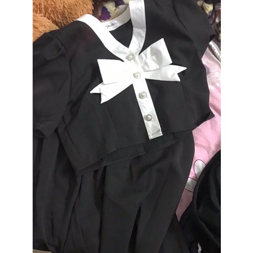 Set áo nơ cúc ngọc tay bồng croptop và chân váy xoè dáng dài cạp cao tiểu thư Vintage