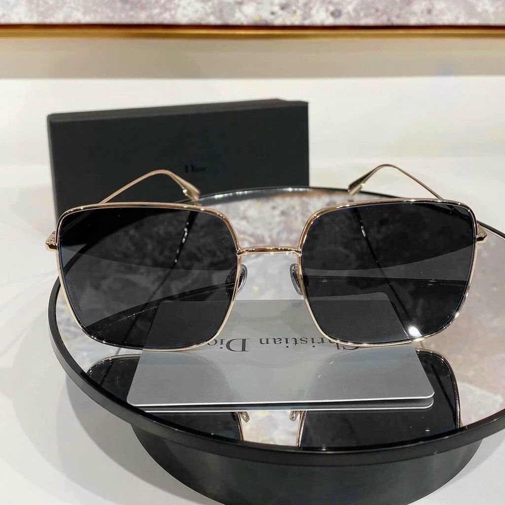 Kính mắt thời trang Nữ mã Vuông đen Siêu hot trên thị trường - chống tia UV400- MÃ 8051