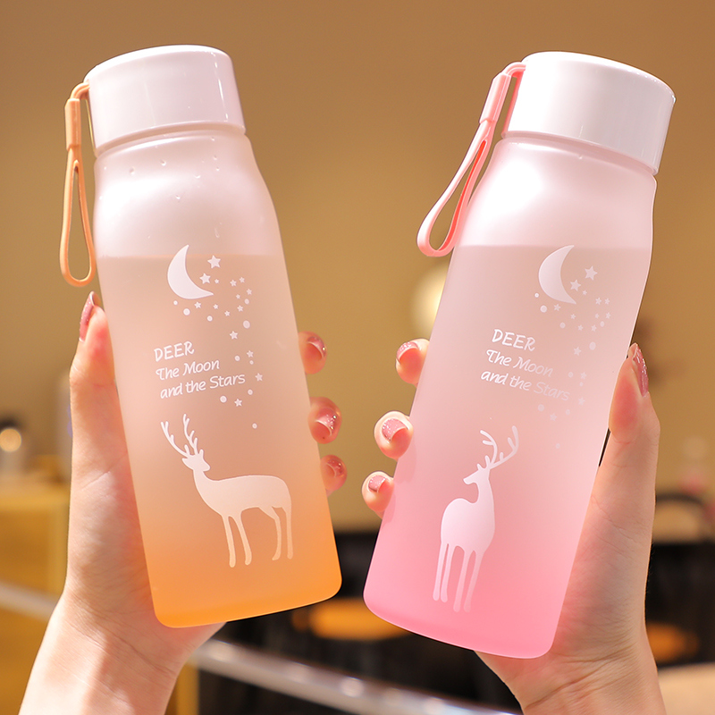 Bình đựng nước uống thiết kế dễ thương