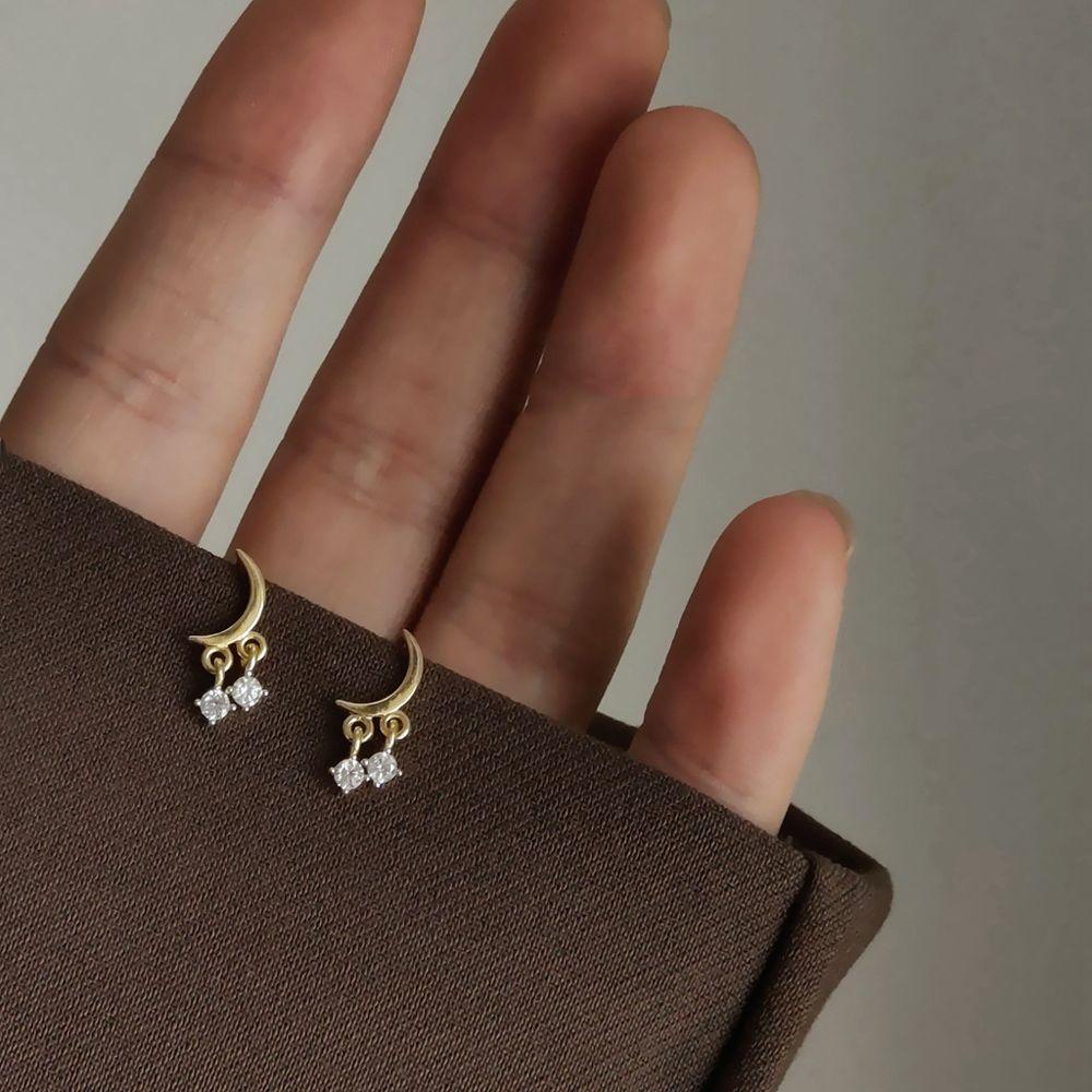 QQMALL Bông Tai Nữ Dáng Dài Phong Cách Vintage Thanh Lịch