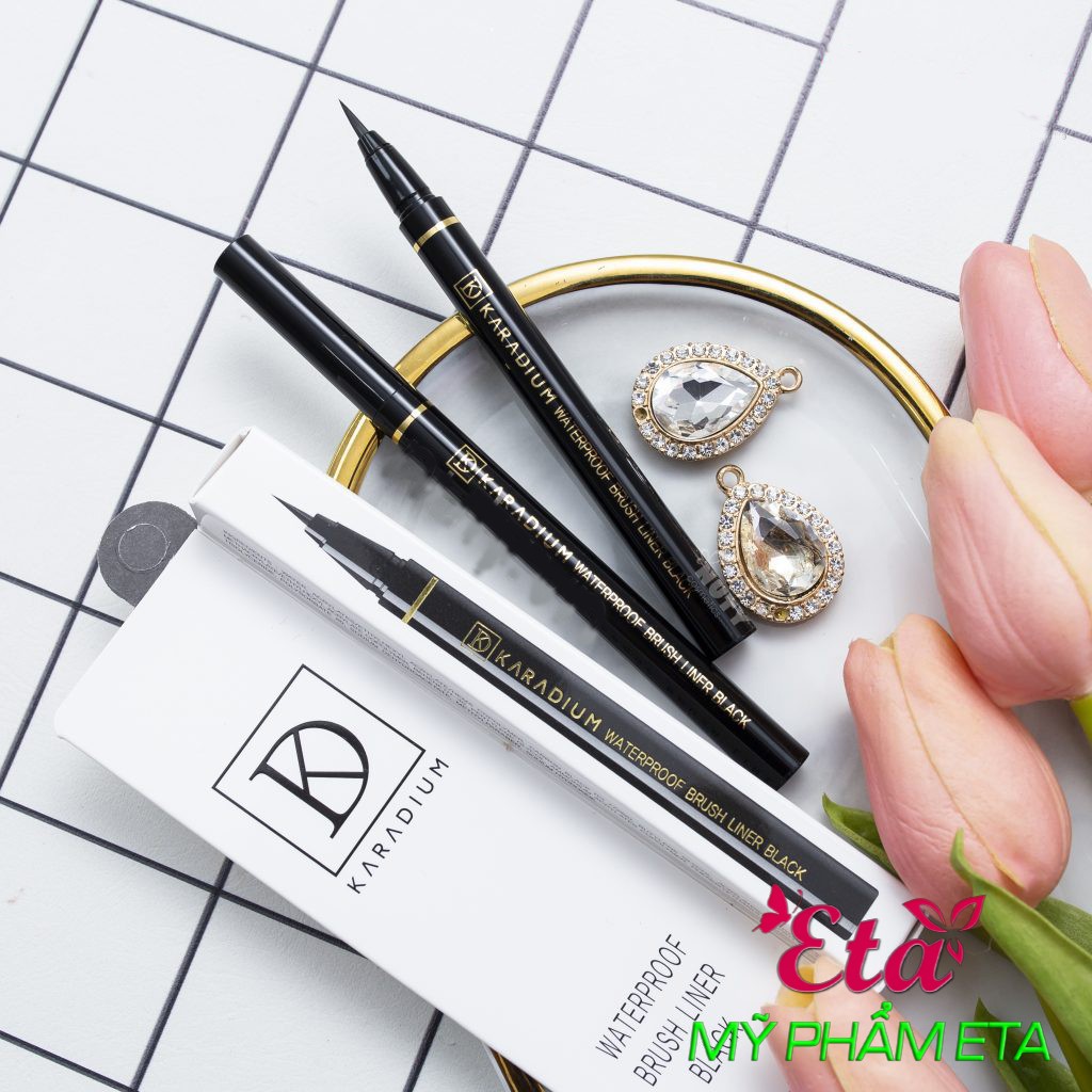 Dạ kẻ mắt Karadium Waterproof Brush LINER Black nét mảnh sắc nét, chống lem | BigBuy360 - bigbuy360.vn