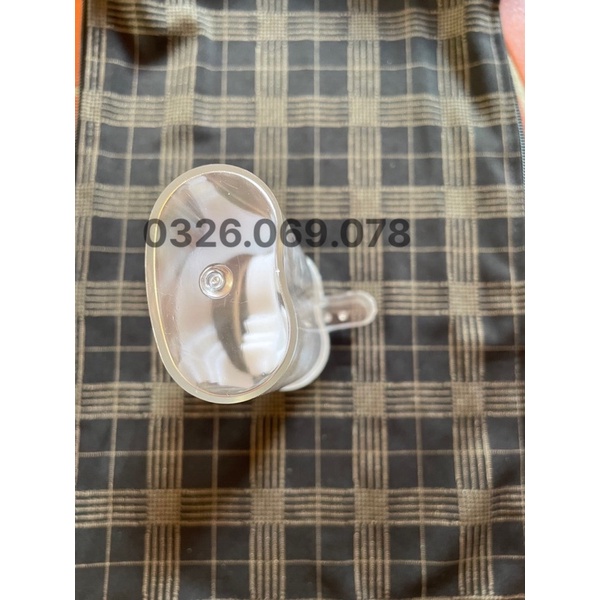 Cóng đựng nước uống cho chim