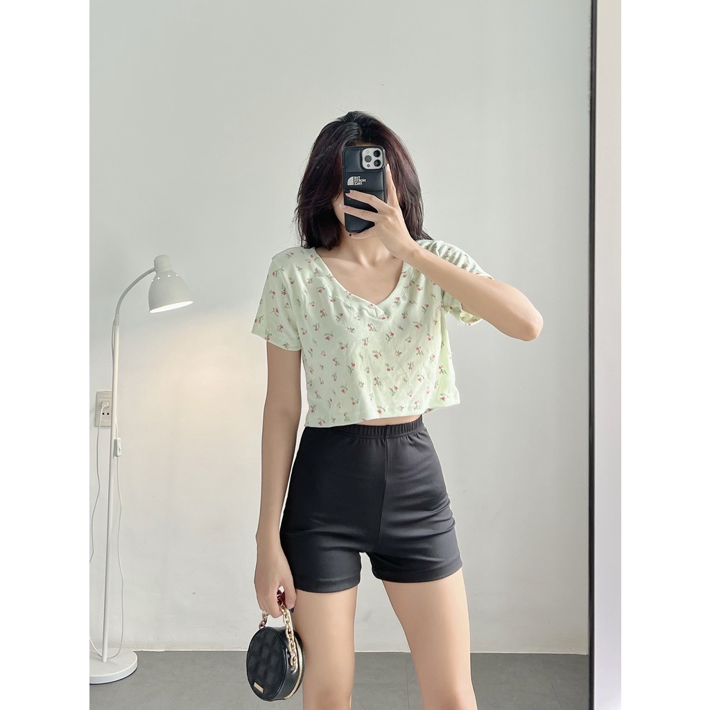 Áo croptop nữ tay ngắn HHVINTAGE kiểu cổ tim basic thun co giãn Top A45