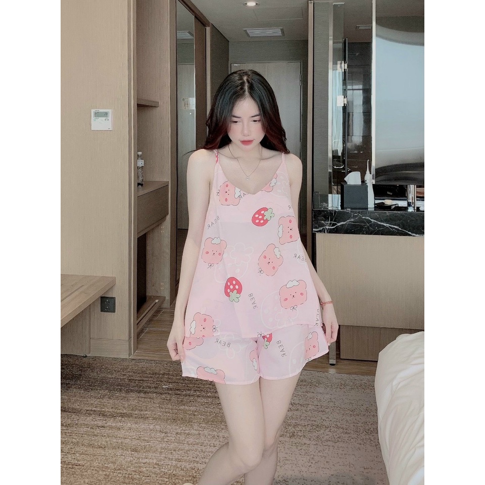 pijama đùi 2 dây thiết kế siêu xinh thoải mái khi mặc, chất liệu lụa cao cấp mềm mịn mát. pijama nữ giá sỉ lẻ tận xưởng