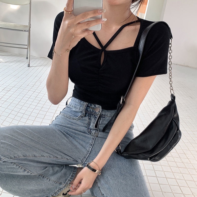 Áo croptop BH màu sắc đơn giản dành cho nữ