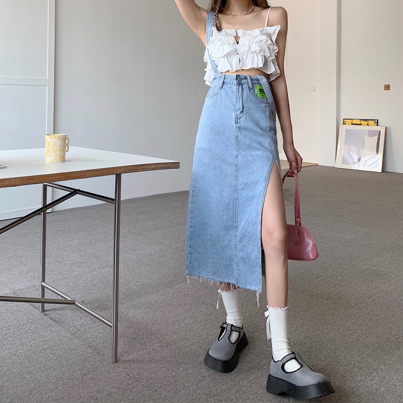 Váy Yếm Denim Dáng Chữ A Eo Cao Xẻ Tà Phối Nút Màu Xanh Dương Nhạt Size S Đến XL Thời Trang Cho Nữ