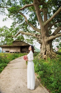 Áo dài trắng