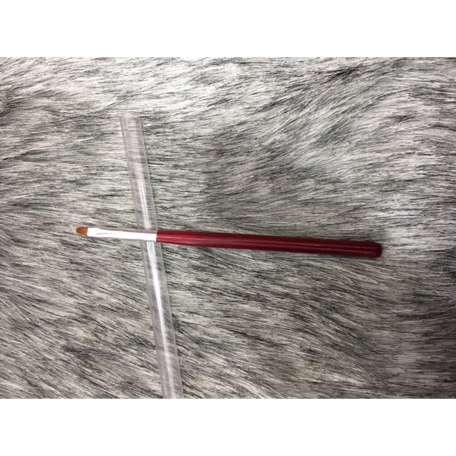 Cọ gel tròn làm móng