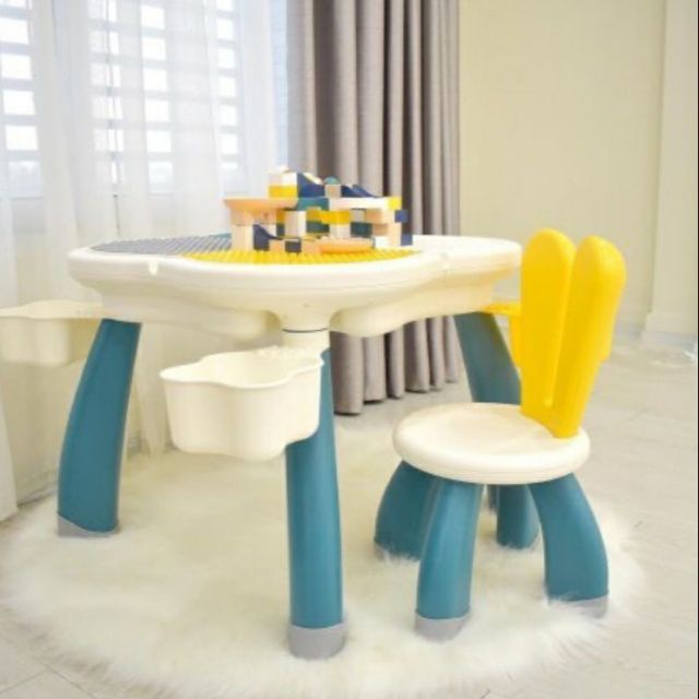 Bàn lego, ghế tai thỏ xịn xò xinh xắn