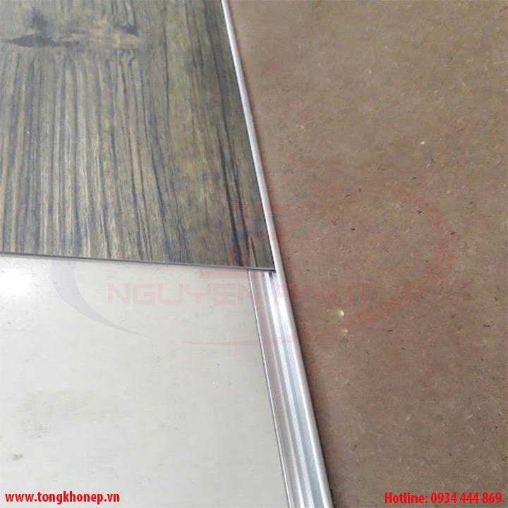 Nẹp nhôm kết thúc, bo viền sàn nhựa dày 4-5