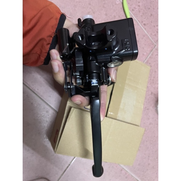 Cùm dầu thắng vario , click 2018 , 2019 nhập khẩu chính hãng honda