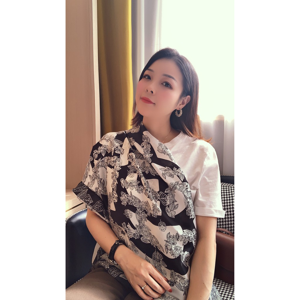 Khăn Choàng Lụa Hình Vuông