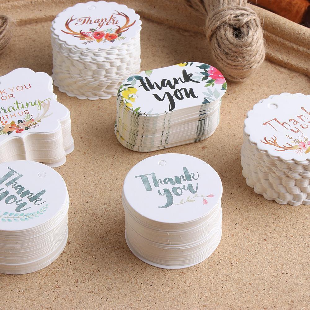 Bộ 50 Thẻ Giấy Họa Tiết Hoa Tự Trang Trí Hộp Quà Giáng Sinh