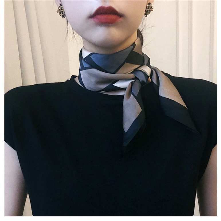 Khăn lụa vuông kẻ ô màu đơn giản cột cổ áo sơ mi - Maben