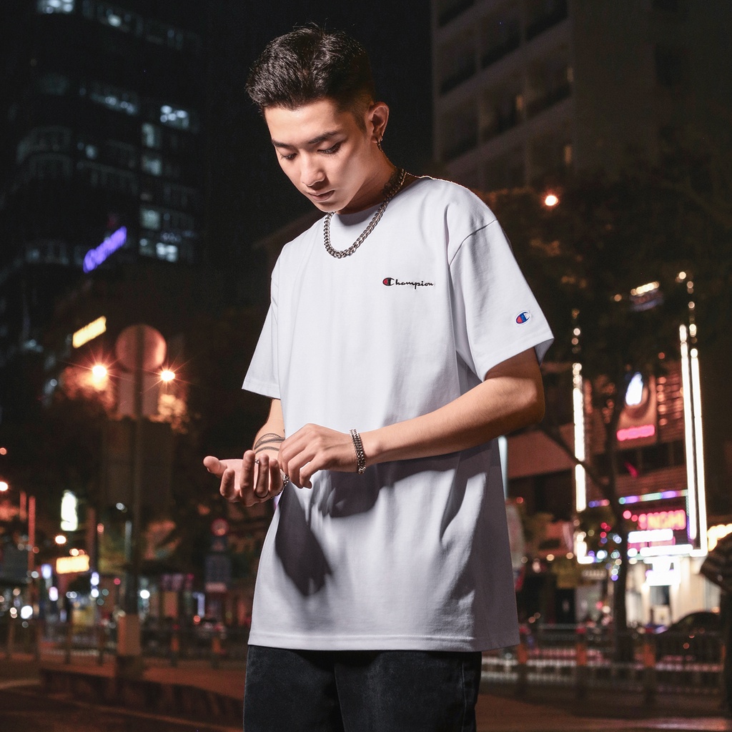 Áo Thun Champion Màu Trắng Chất Liệu Cotton Thoáng Mát