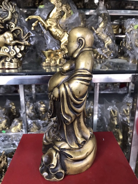 Di Lặc đứng bị