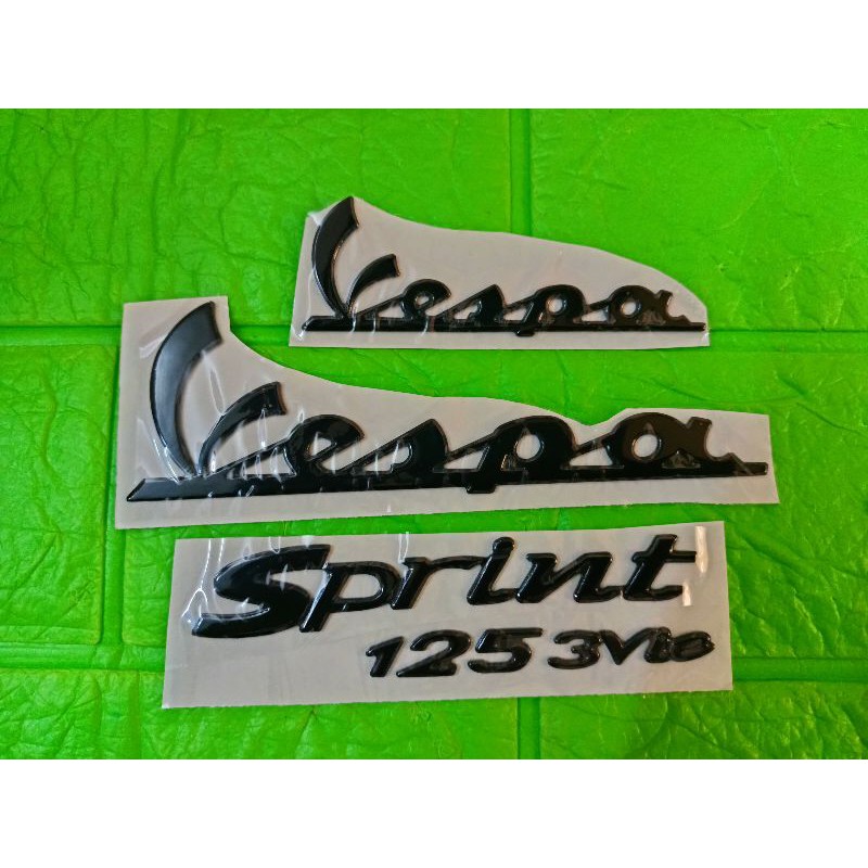 Bộ tem Vespa Sprint 125 3Vie màu đen bóng