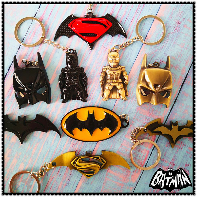 Móc khóa hợp kim cho xe ô tô kiểu dáng anh hùng DC - Batman